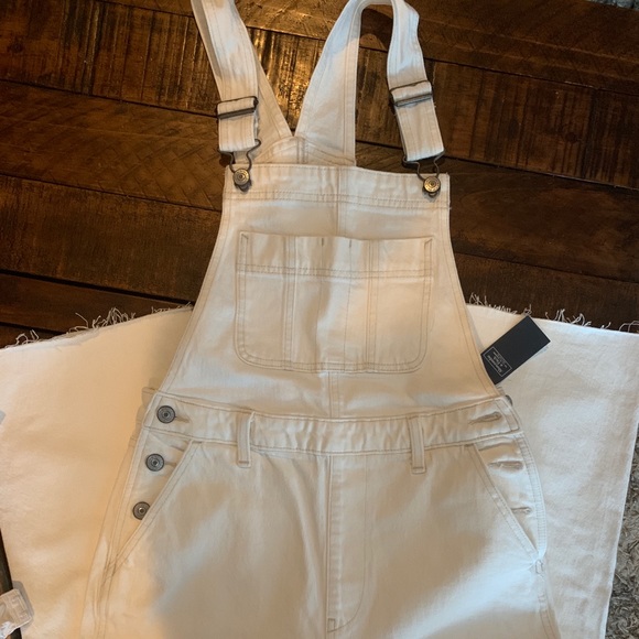 NWT Abercrombie & Fitch Overalls Small - Picture 2 of 7